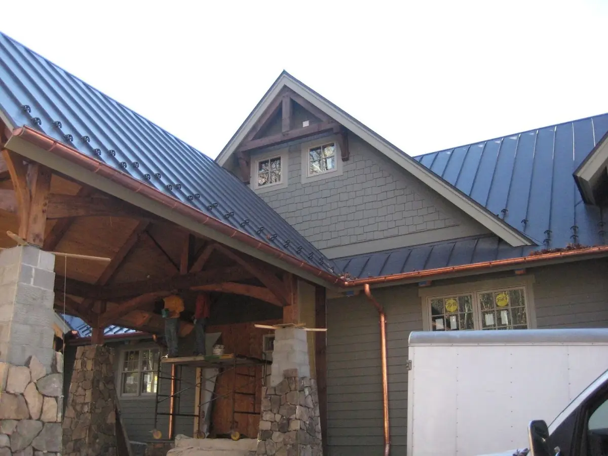 Craftsman Roofing team delivering quality roofing work in Washington Depot